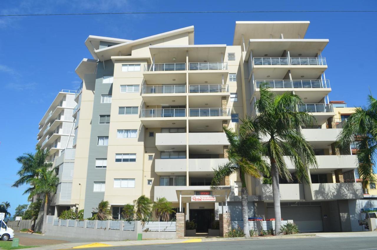 Redvue Holiday Apartments Redcliffe Exterior foto