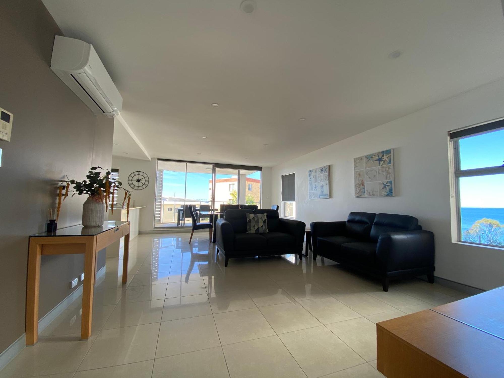 Redvue Holiday Apartments Redcliffe Exterior foto